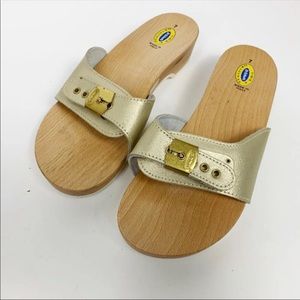 Dr. Scholl’s Wooden Slides Size 7